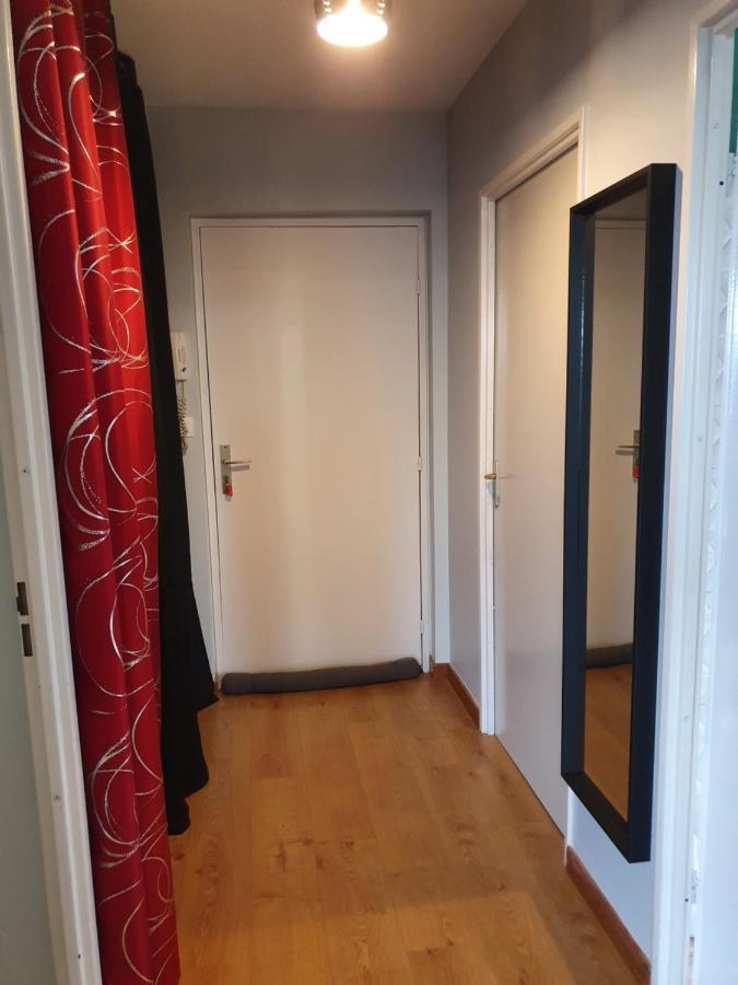 Loft Tres Calme Parking Et Balcon Apartment Дижон Екстериор снимка